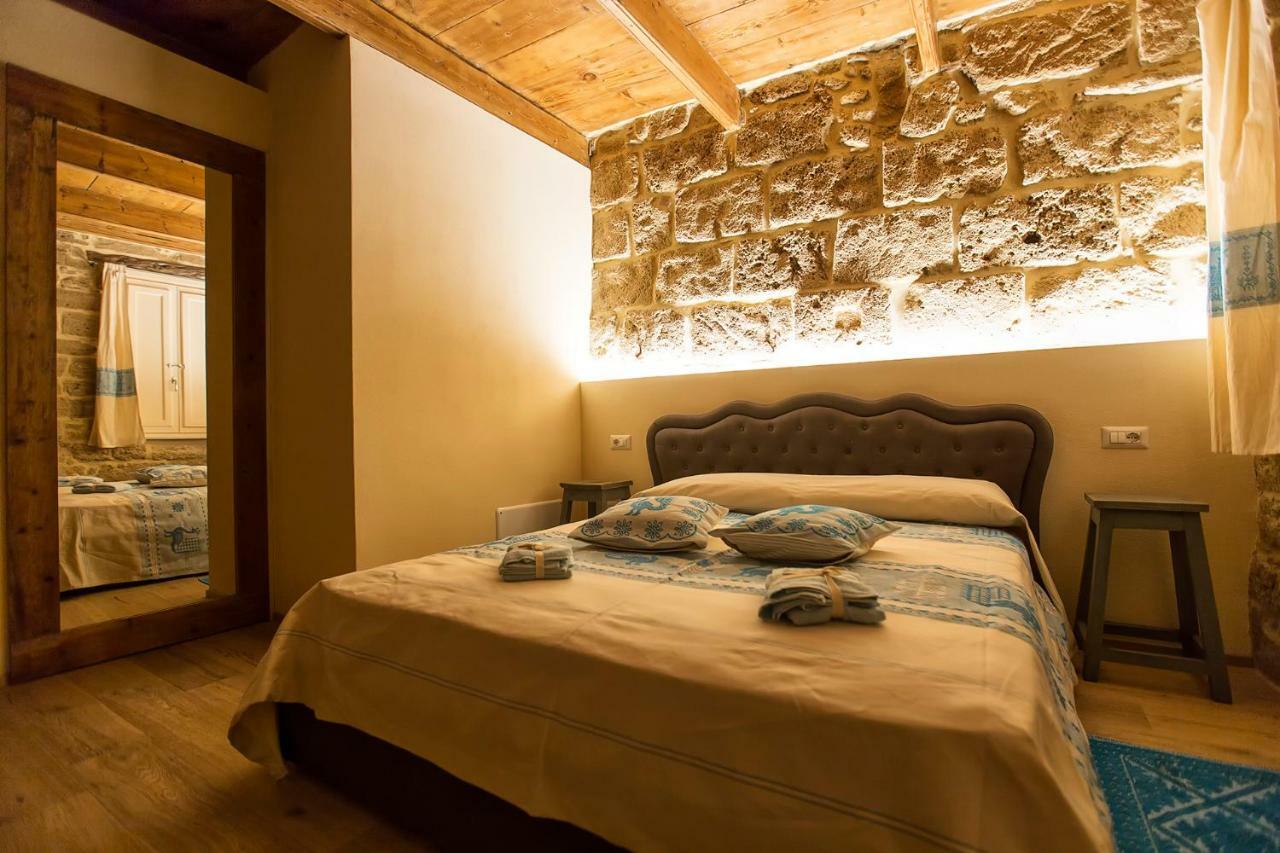 Grand Suite Gioberti Elegante Nel Cuore Di Alghero Eksteriør bilde