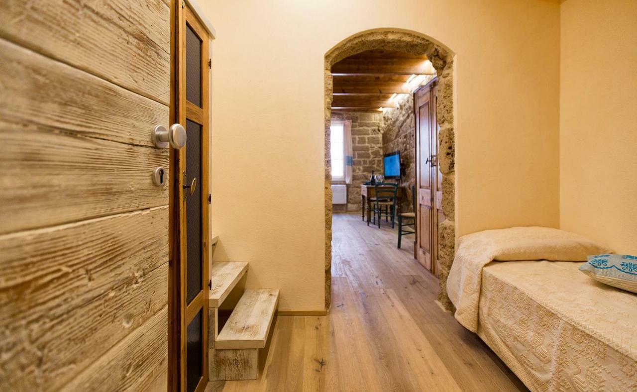Grand Suite Gioberti Elegante Nel Cuore Di Alghero Eksteriør bilde