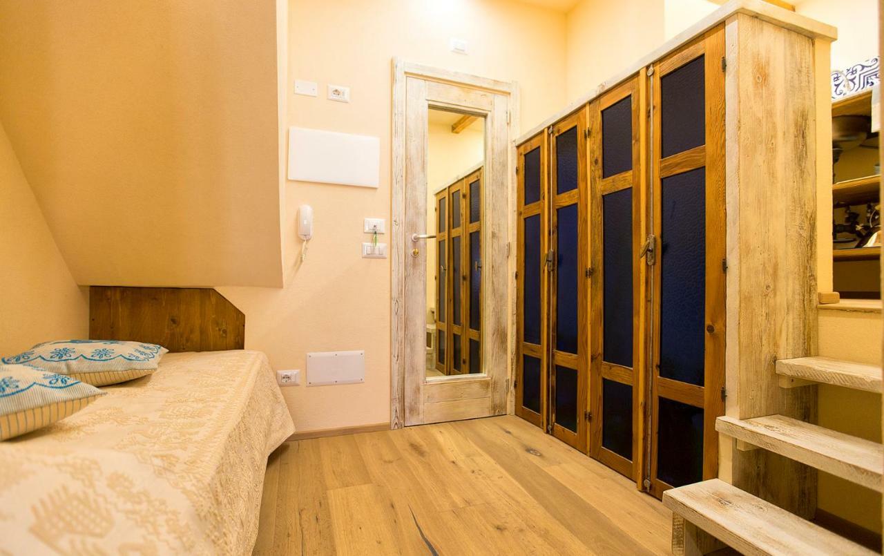 Grand Suite Gioberti Elegante Nel Cuore Di Alghero Eksteriør bilde